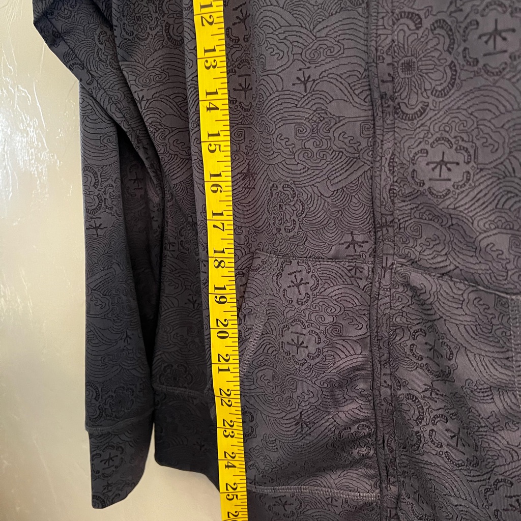 Light Hooded Pattern Jacket